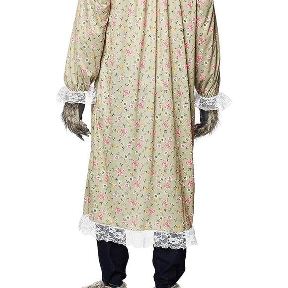 Halloween is just around the corner WOLF  🐺 GRANNY costume! - Picture 2 of 3